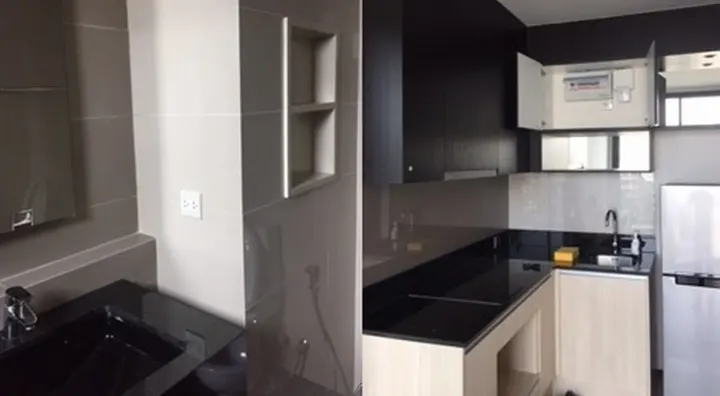 Property photos for Edge Sukhumvit 23