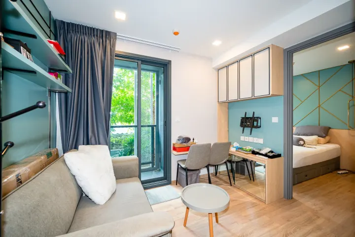 Property photos for Taka Haus Ekamai 12