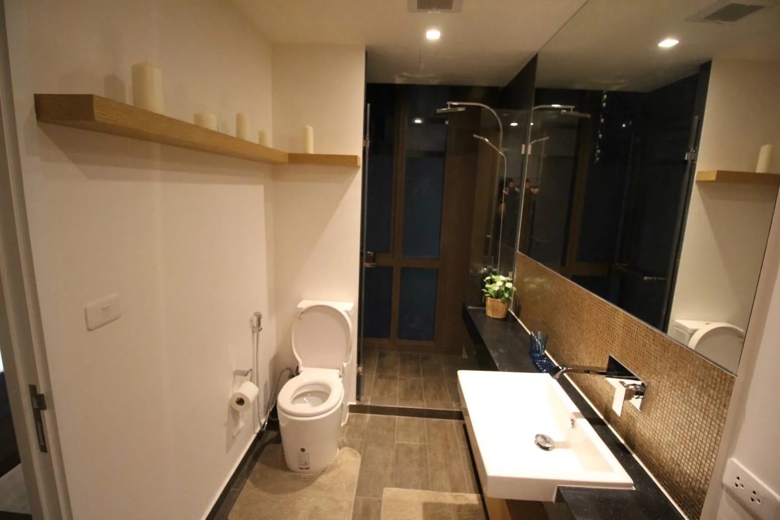 Property photos for The Lofts Ekkamai