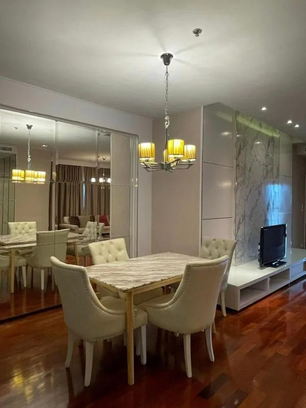 Property photos for Noble Ora