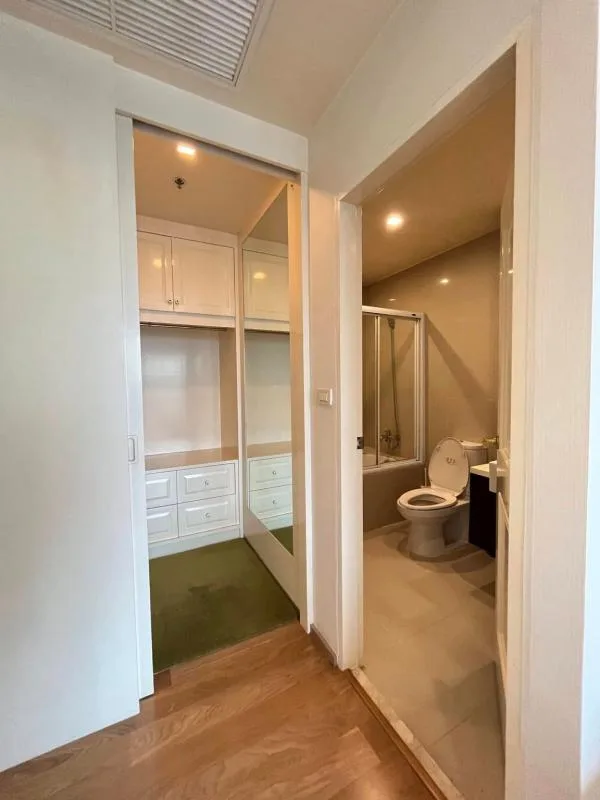 Property photos for Noble Reflex