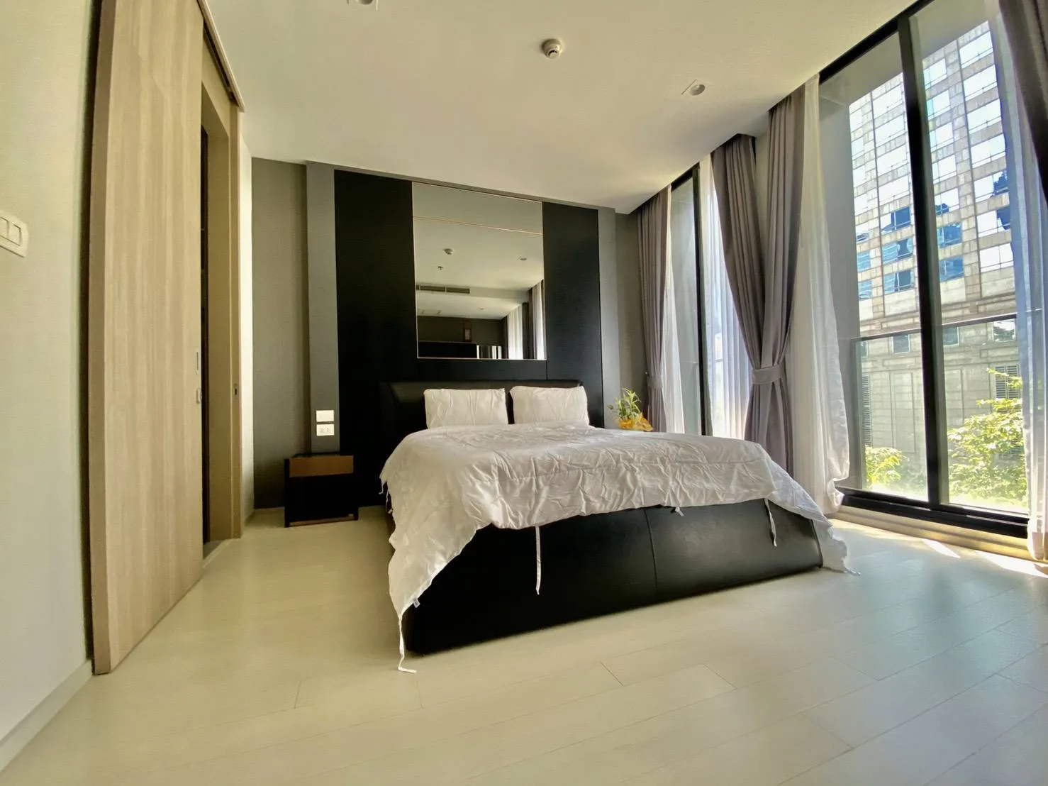Property photos for Noble Ploenchit