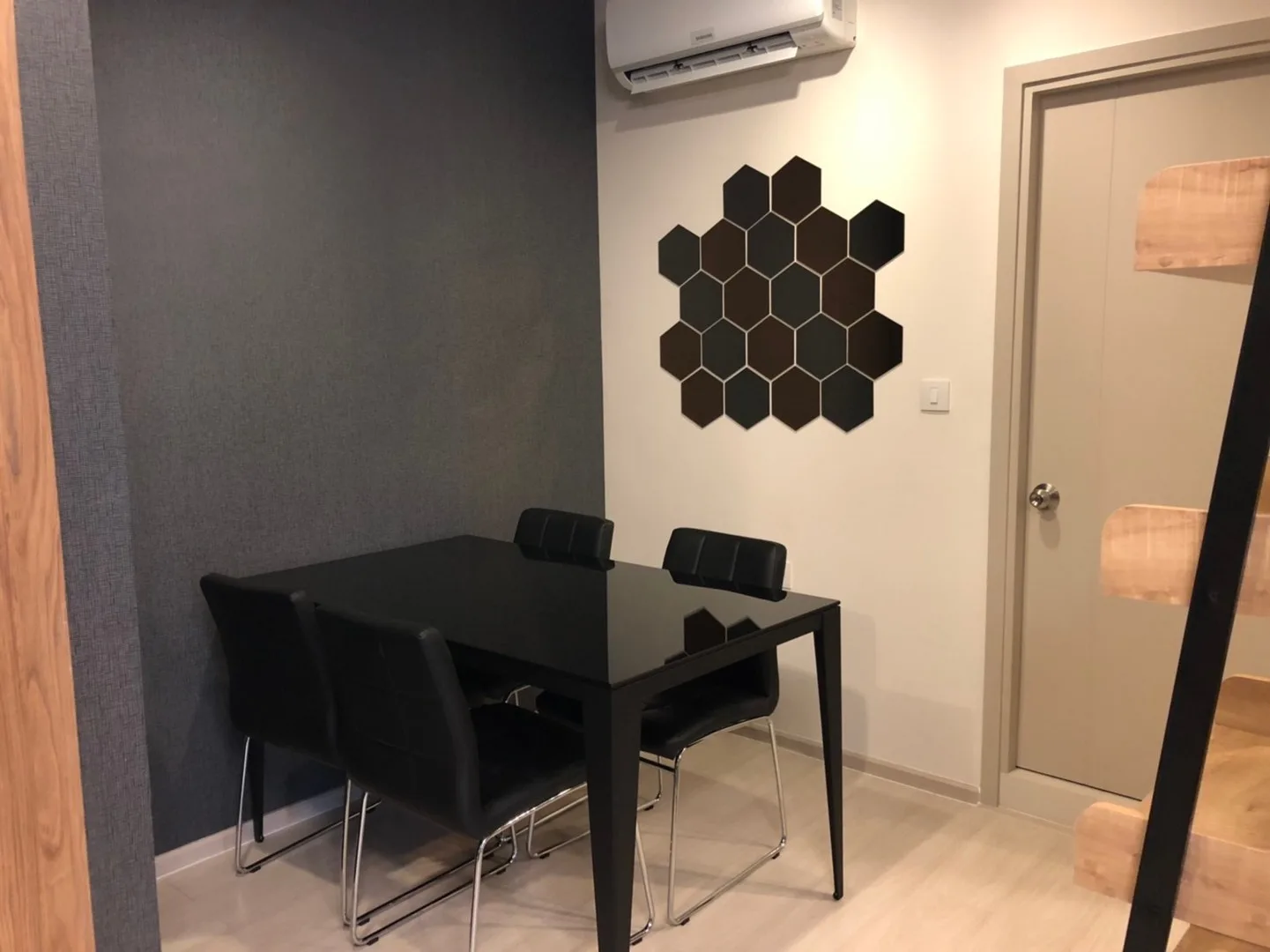 Property photos for Life Sukhumvit 48