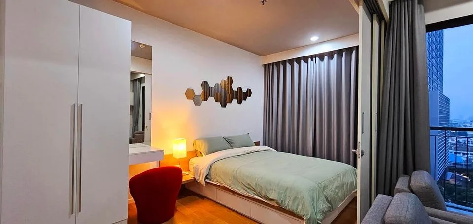 Property photos for Blocs 77