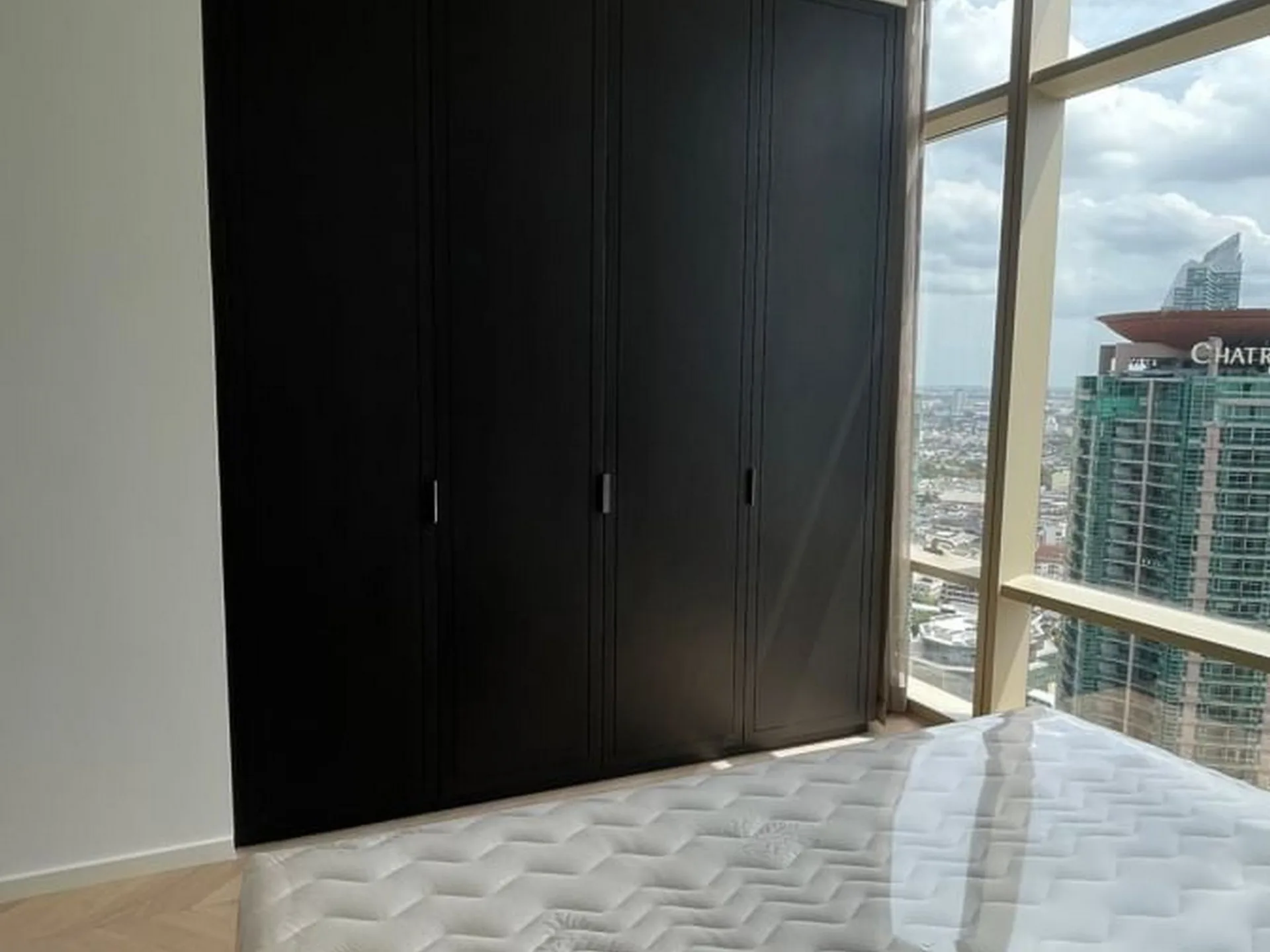 Property photos for Four Seasons Private Residences Bangkok