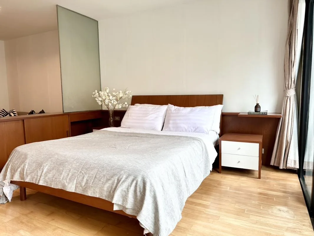 Property photos for The Grand Regent