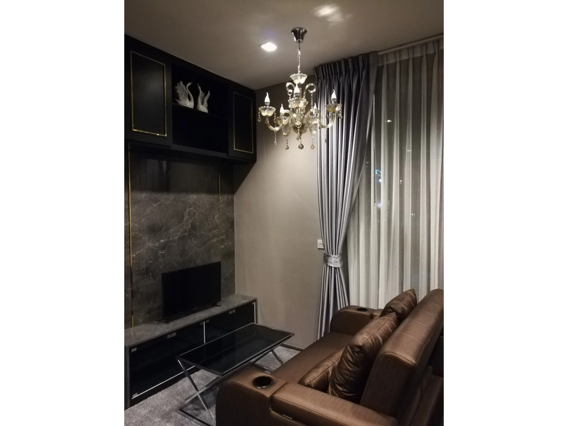 Property photos for Edge Sukhumvit 23