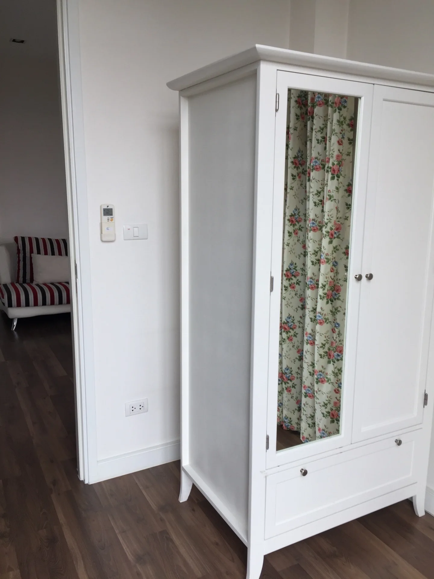 Property photos for The Room Sukhumvit 62