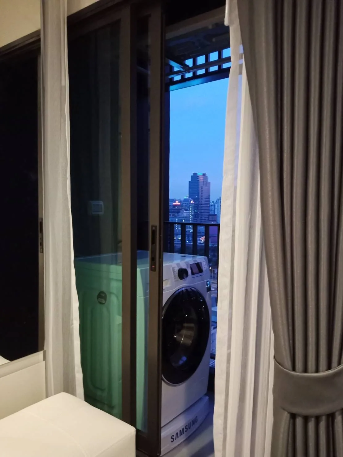 Property photos for LIFE Asoke - Rama 9
