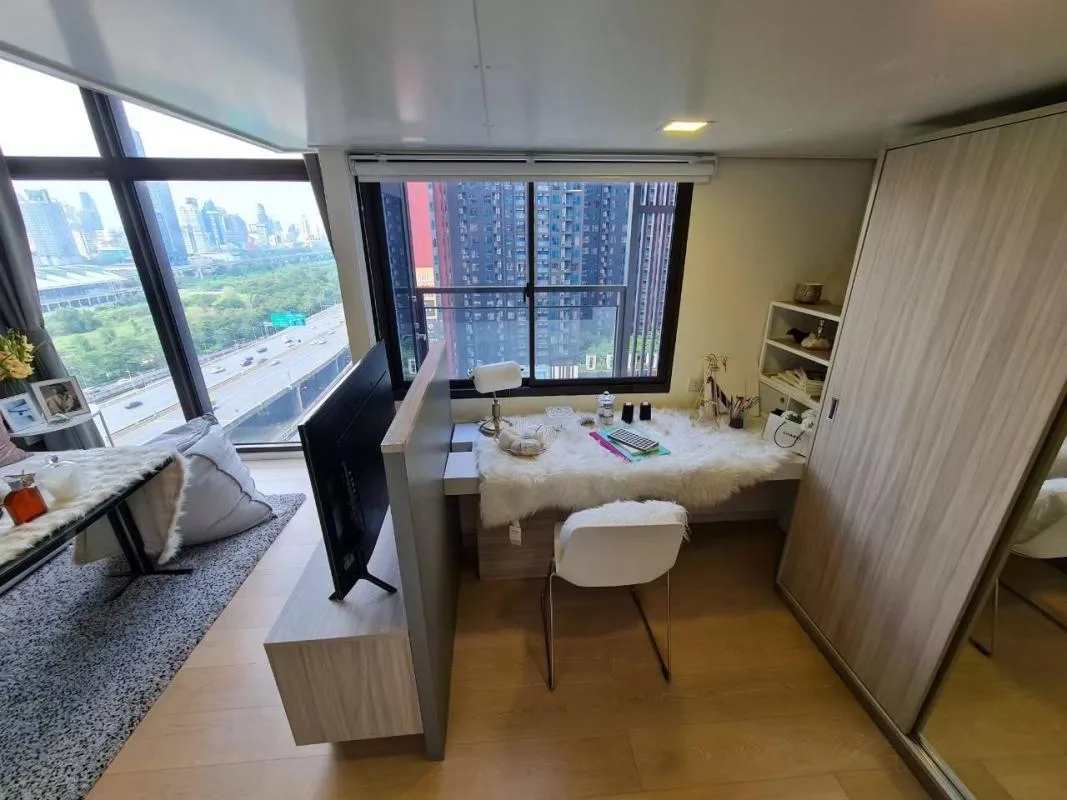 Property photos for Chewathai Residence Asoke