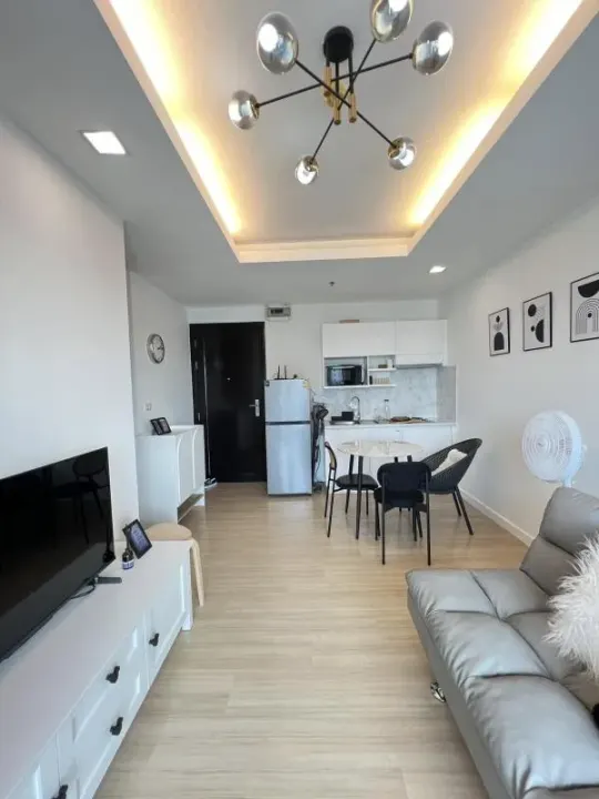 Property photos for Thru Thonglor