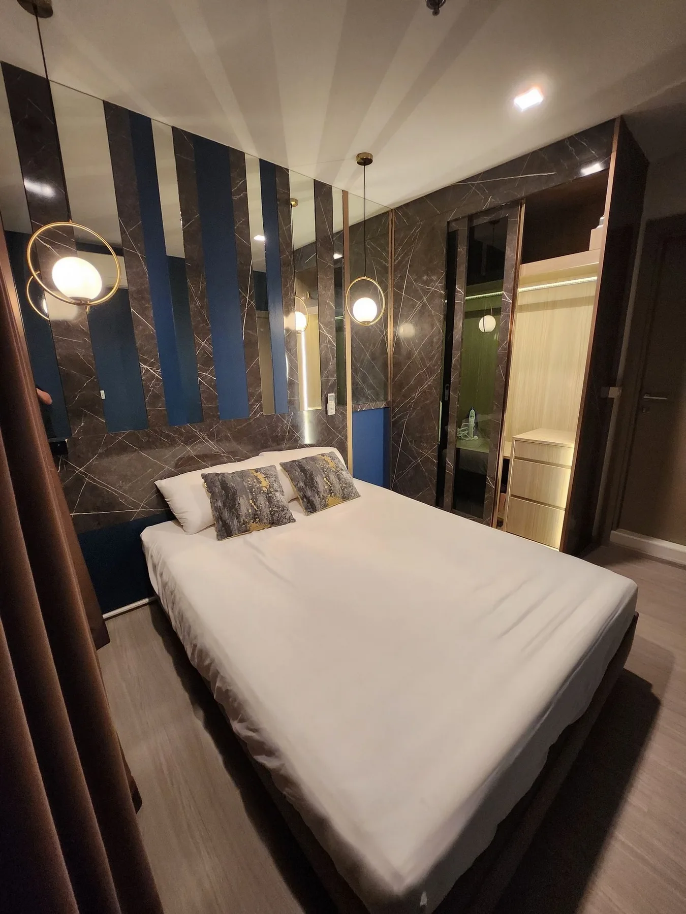 Property photos for LIFE Asoke - Rama 9