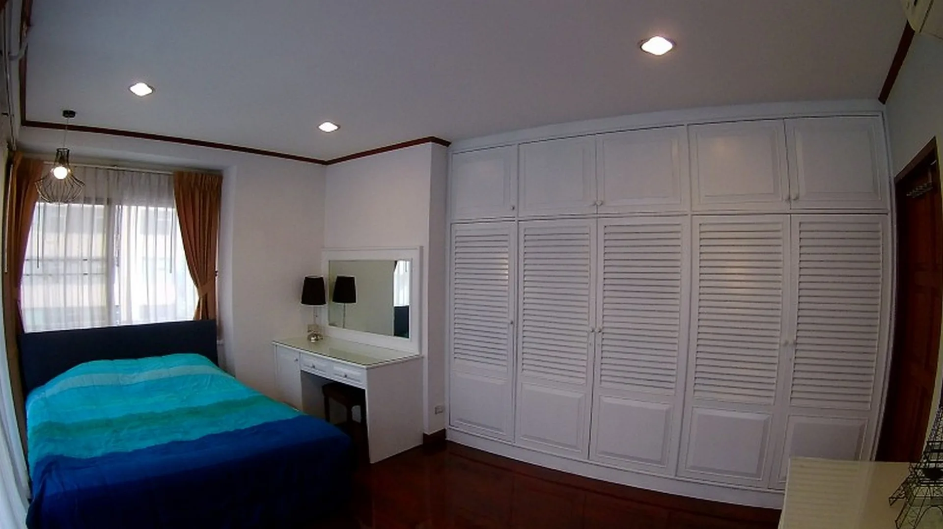 Property photos for Saranjai Mansion