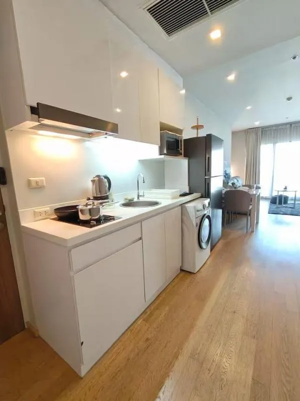 Property photos for Noble Refine