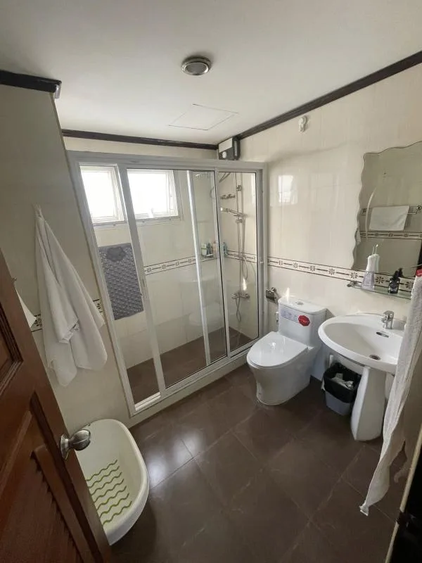 Property photos for Waterford Park Rama 4