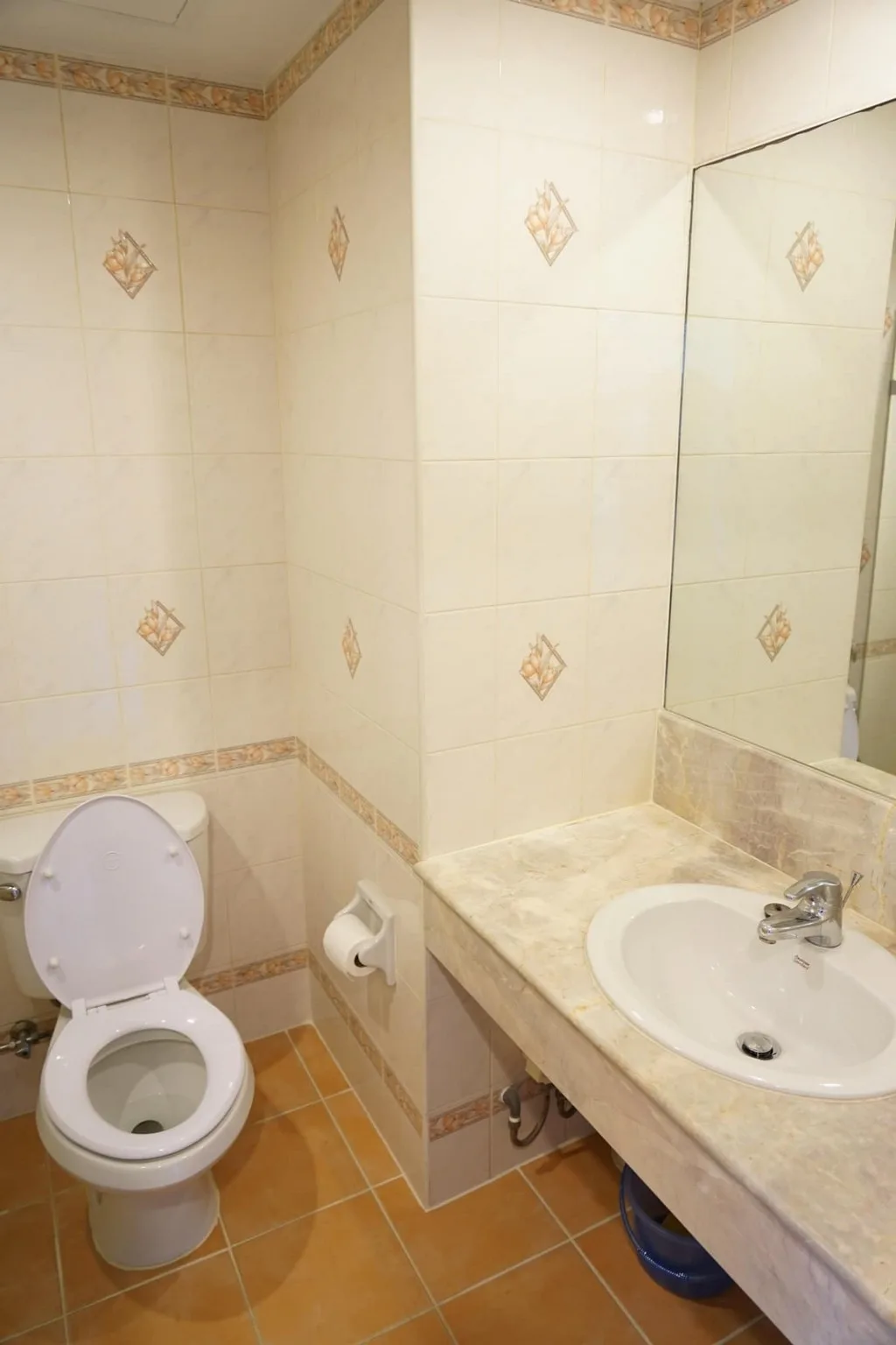 Property photos for Silom Terrace