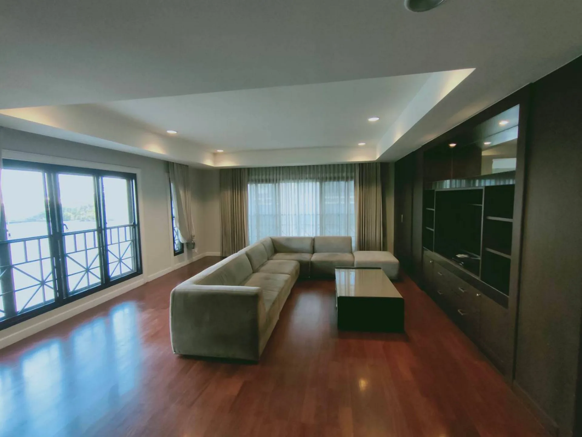Property photos for Tonson Court