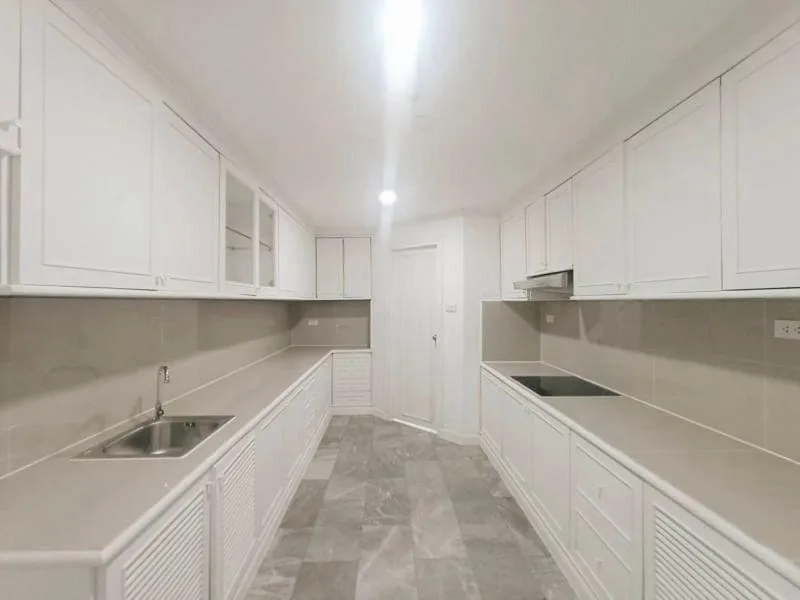 Property photos for The Waterford Diamond
