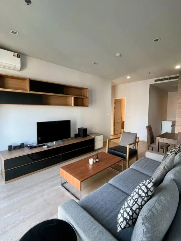 Property photos for Noble Refine