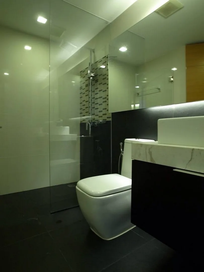 Property photos for Xvi - The Sixteenth Condominum
