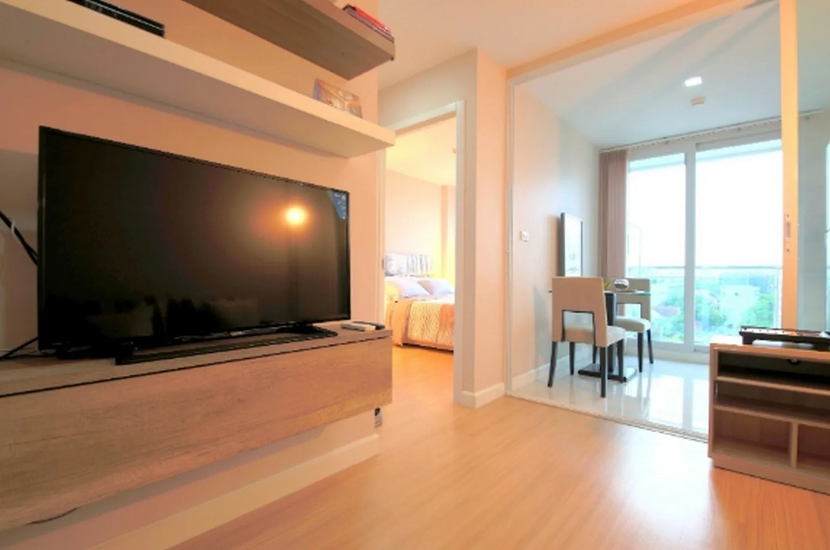 Property photos for Mayfair Place Sukhumvit 64