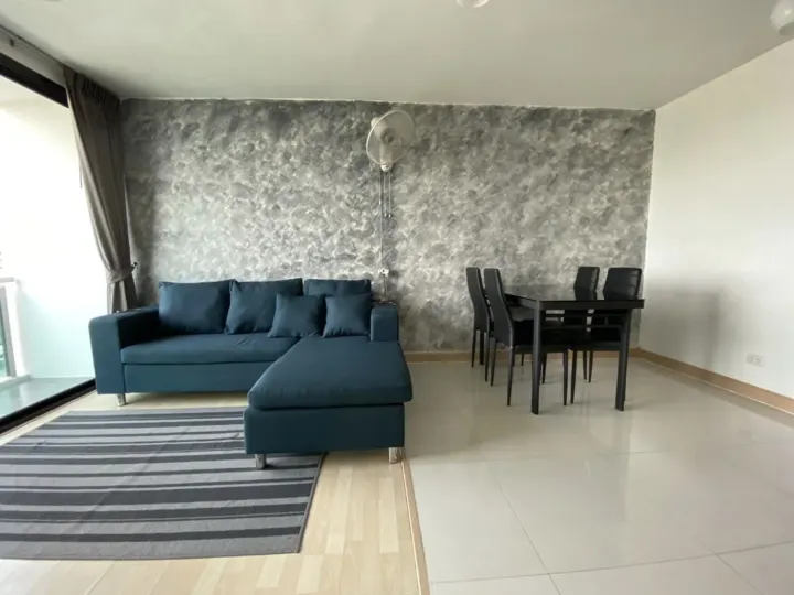 Property photos for Chateau In Town Phahonyothin 32