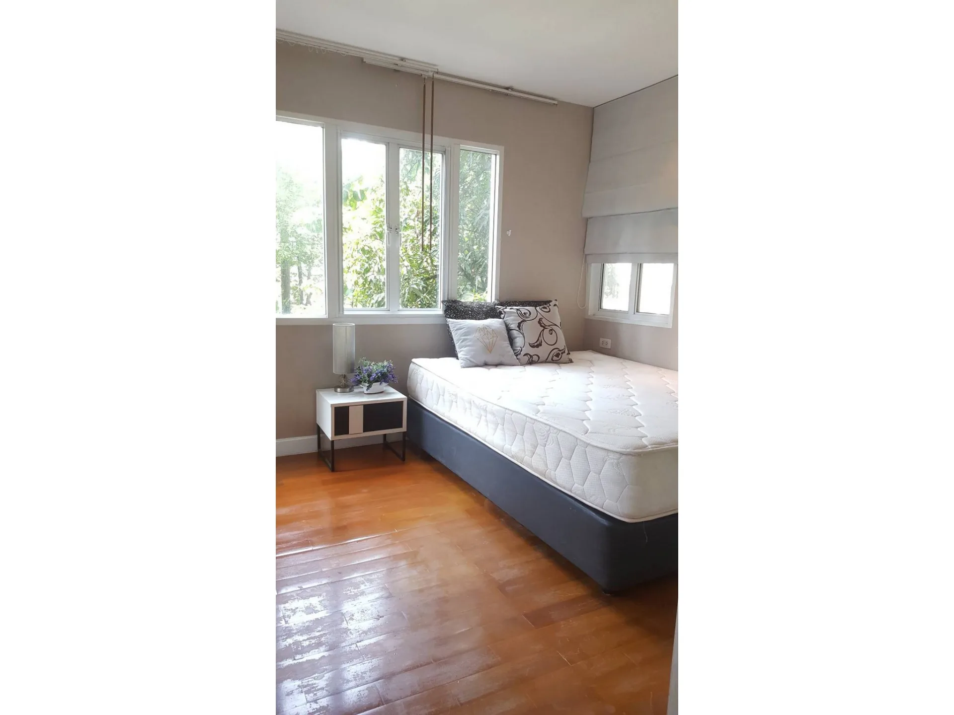 Property photos for Le Nice Ekamai