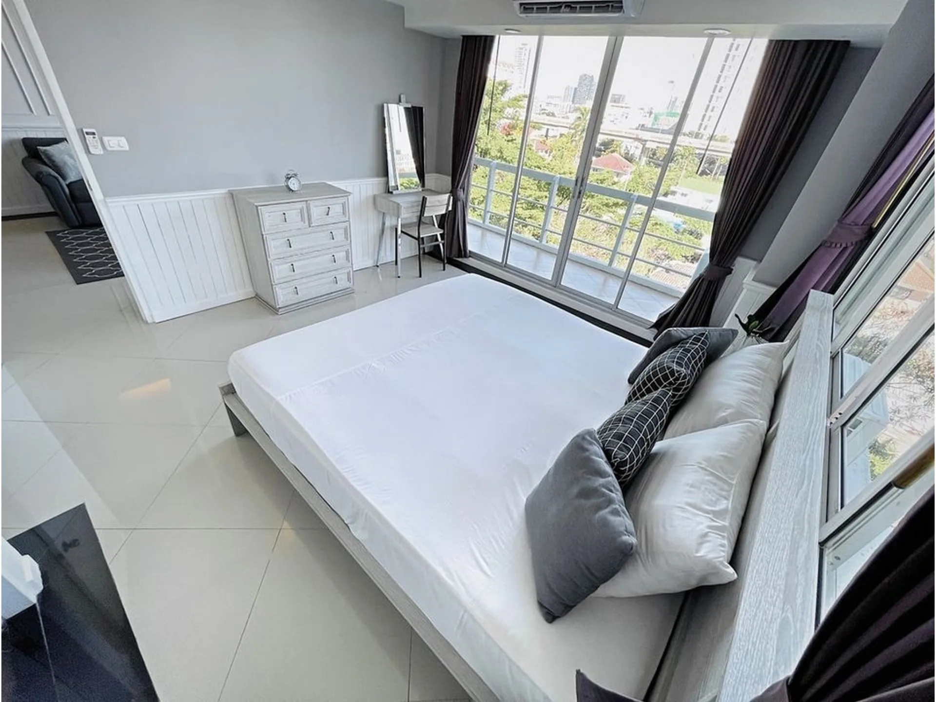Property photos for The Waterford Sukhumvit 50 Onnut