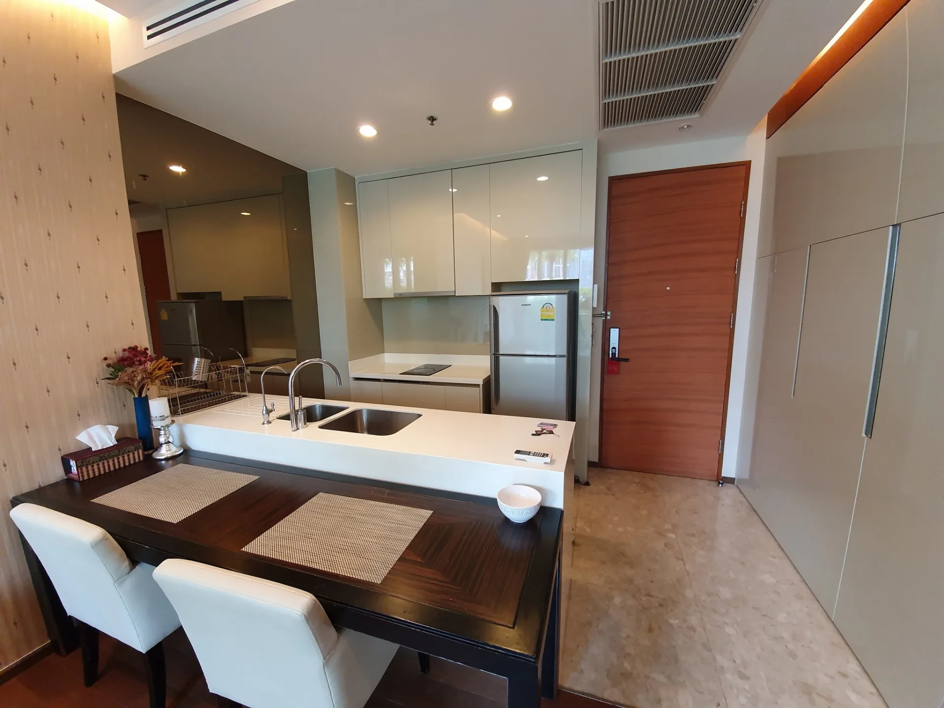 Property photos for The Address Sukhumvit 28