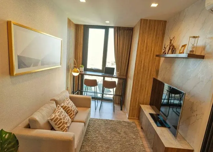 Property photos for THE LINE Phahonyothin Park