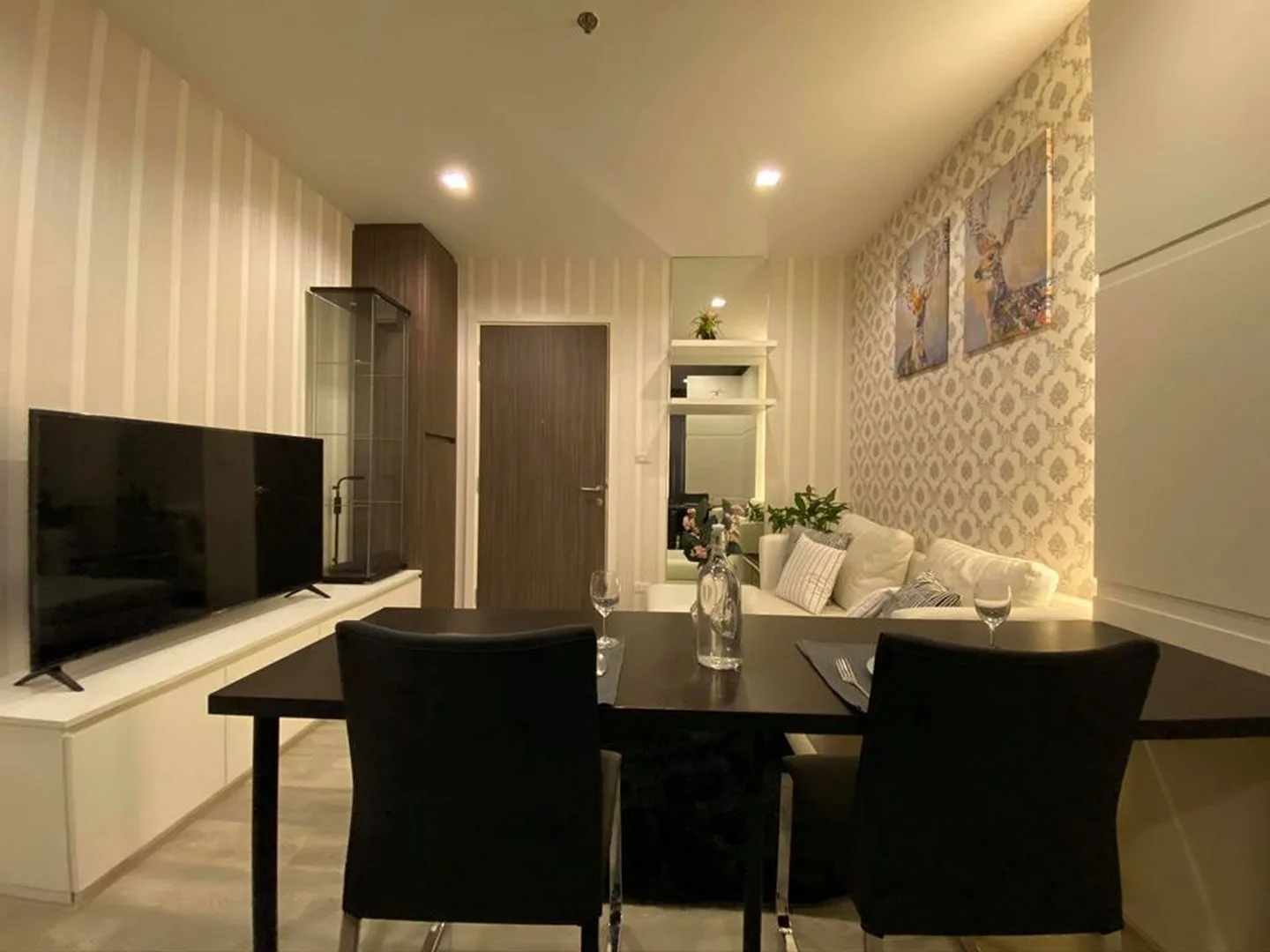 Property photos for Urbano Absolute Sathon - Taksin
