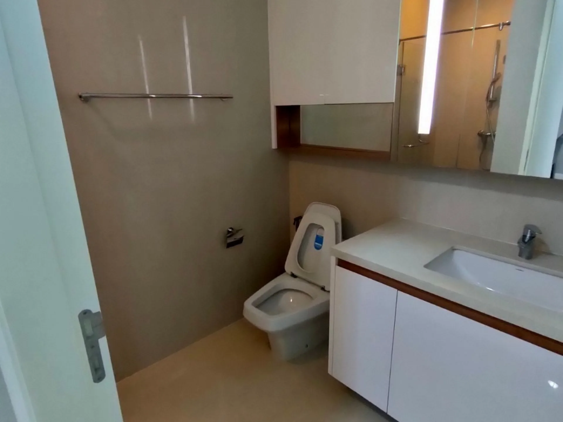 Property photos for Q Langsuan