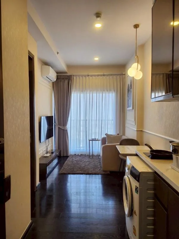 Property photos for Park Origin Thonglor