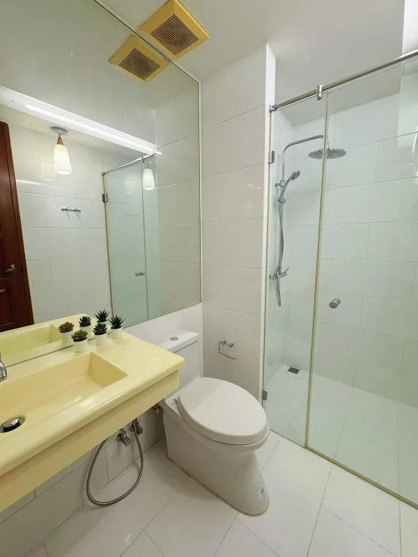 Property photos for Emerald Residence Ratchada