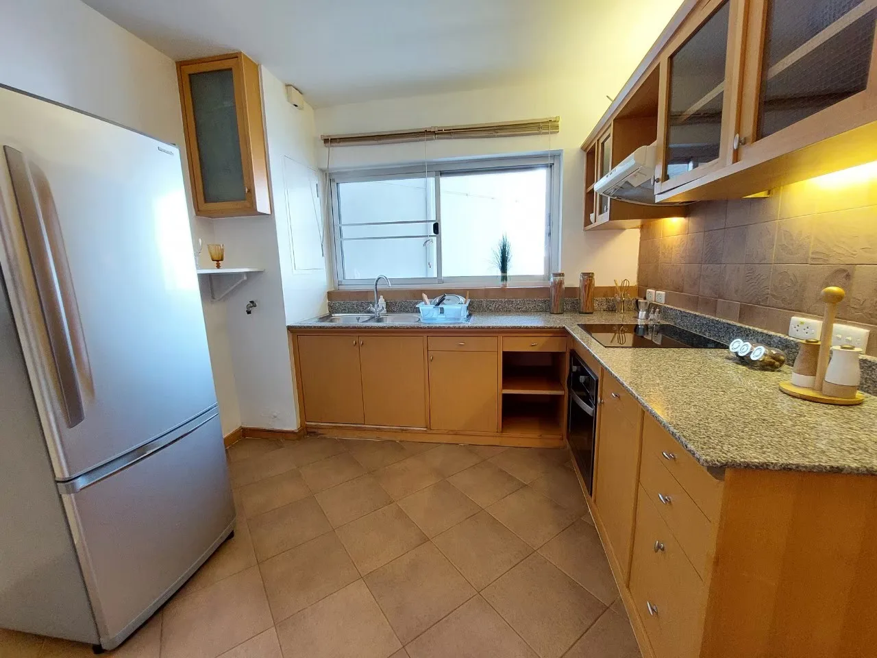 Property photos for Esmeralda Apartments