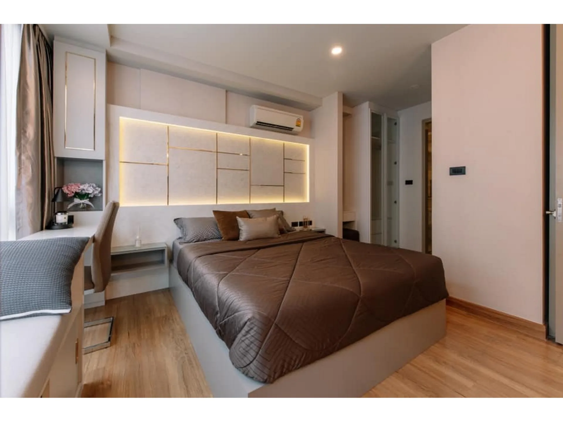 Property photos for FYNN Aree