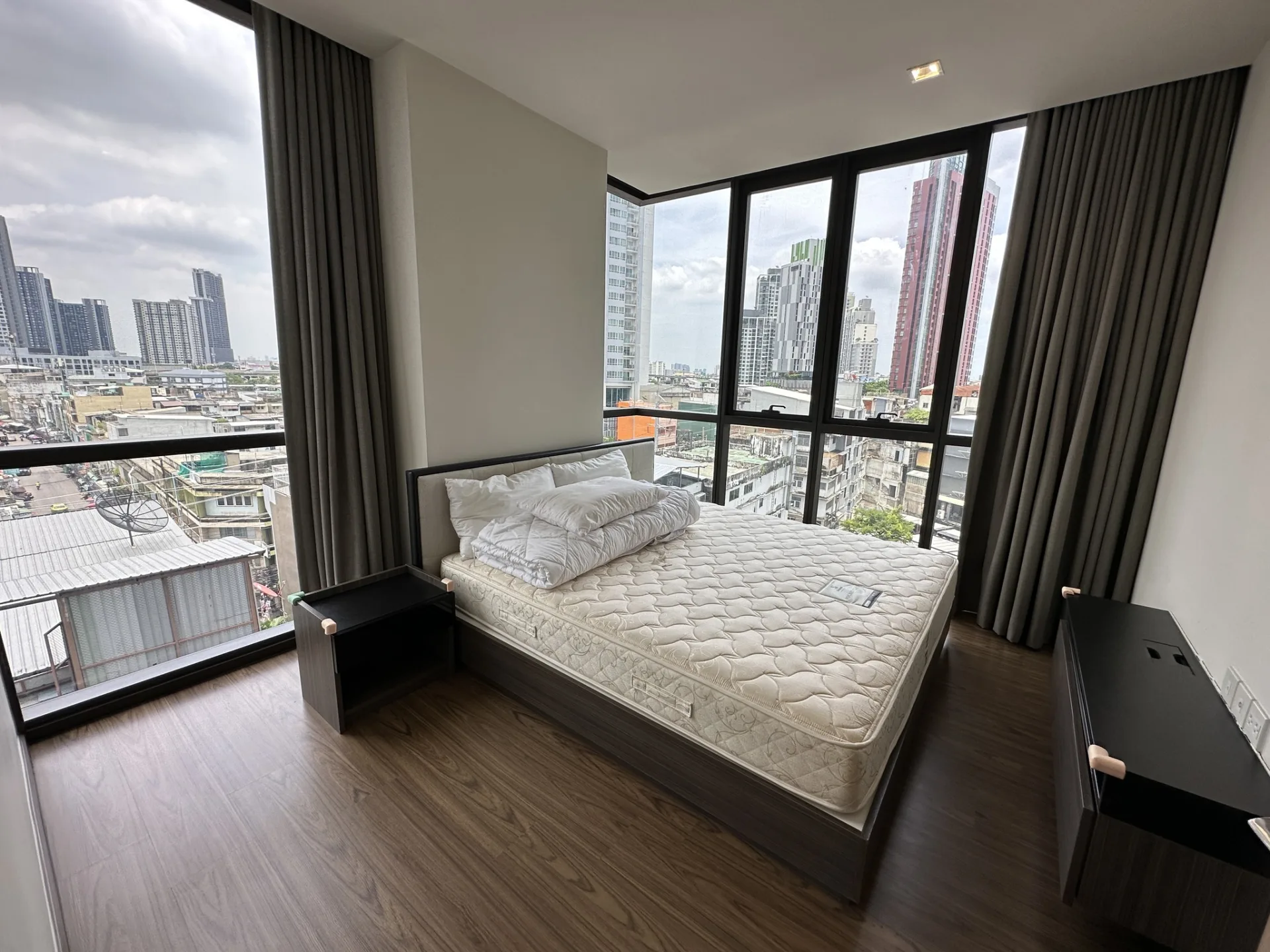 Property photos for The Line Sukhumvit 71
