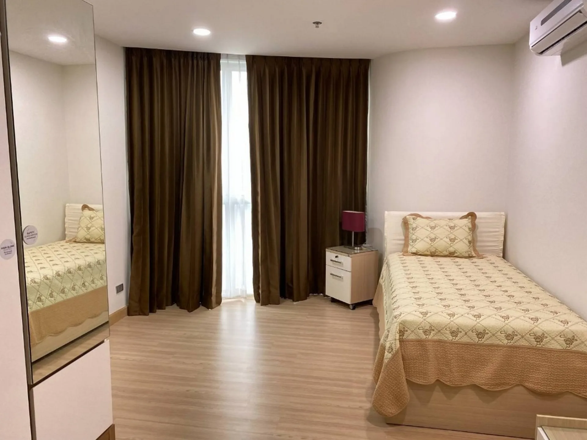 Property photos for Sky Walk Condominium