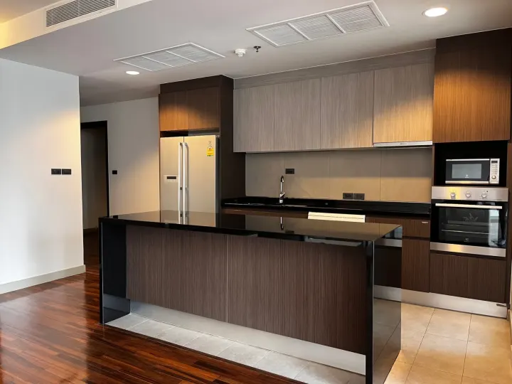 Property photos for Piya Residence 28 -30