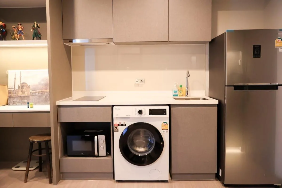 Property photos for Life Asoke Hype
