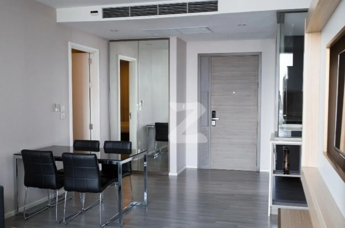 Property photos for The Room Sukhumvit 69