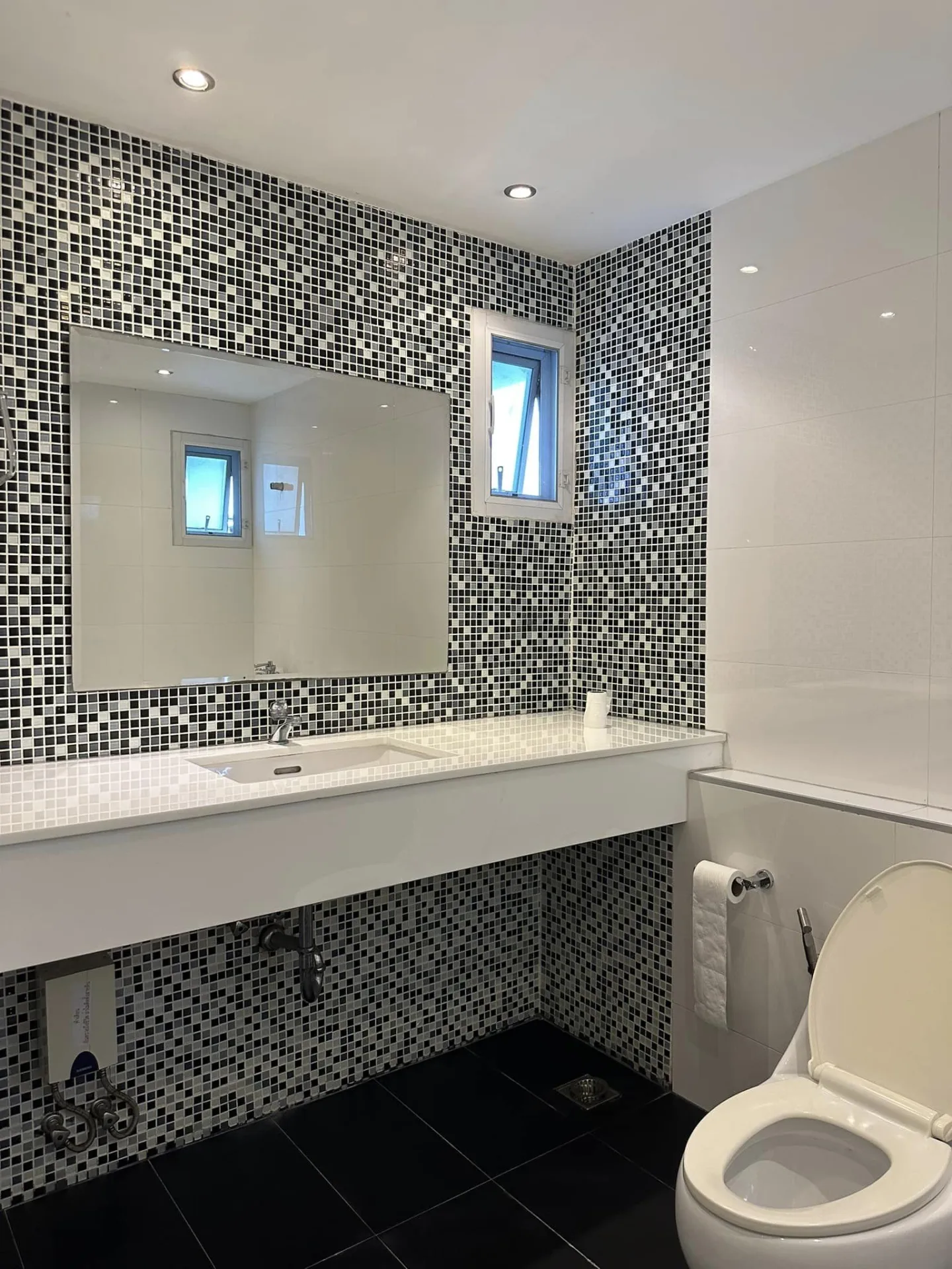 Property photos for Sompob House