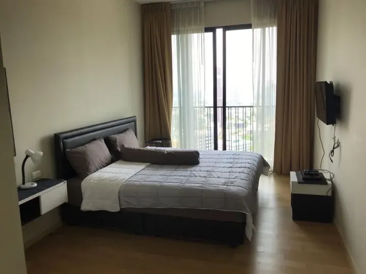 Property photos for Noble Reveal