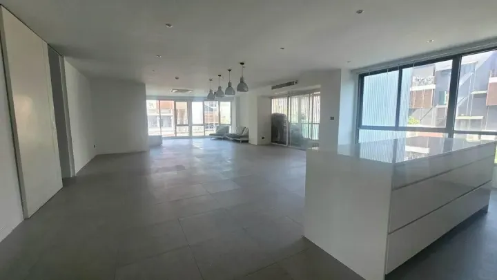 Property photos for Click Condo Sukhumvit 65