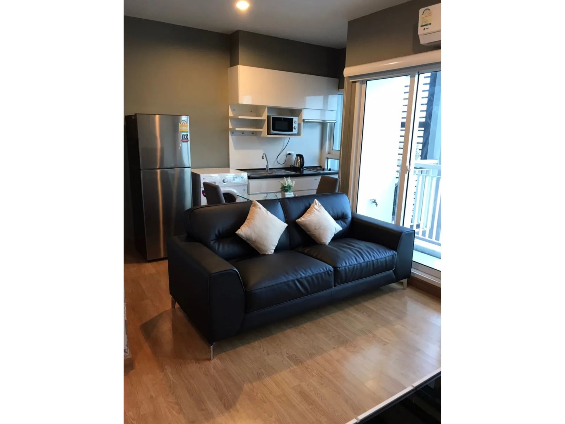 Property photos for The Parkland Grand Taksin