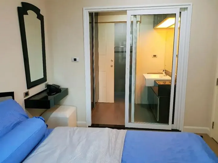 Property photos for The Crest Sukhumvit 34