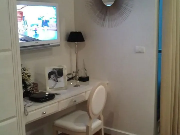 Property photos for The Address Chidlom