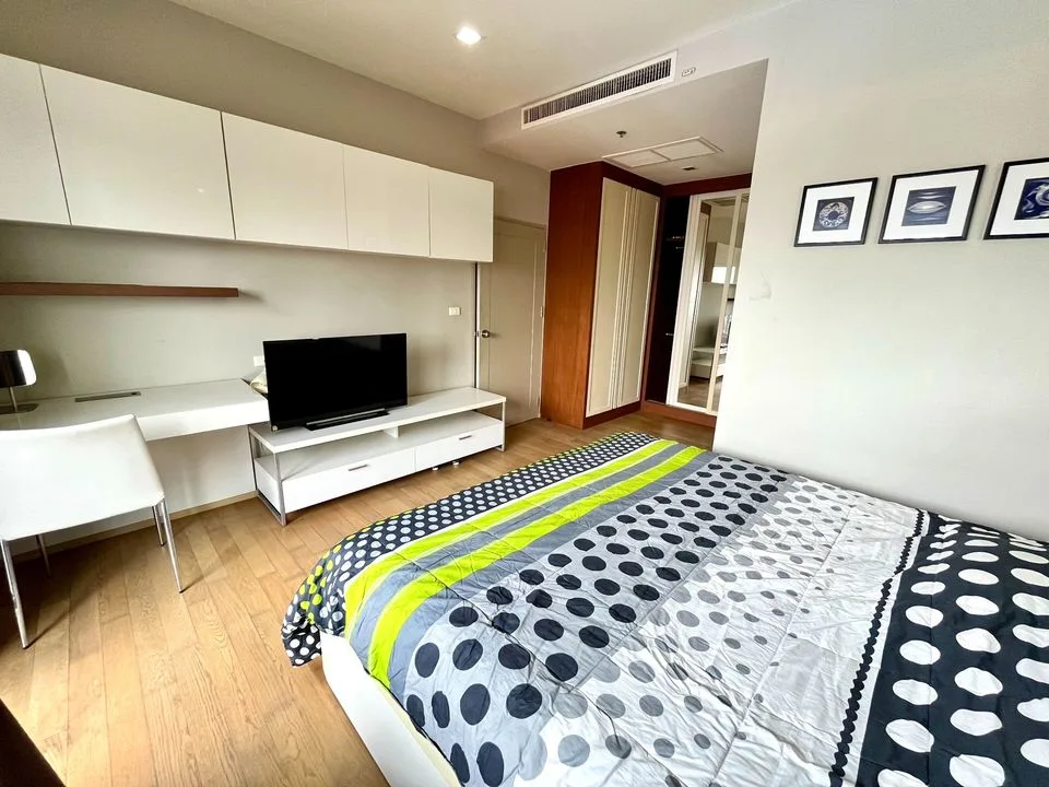 Property photos for Noble Reveal