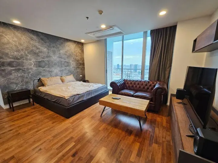 Property photos for Sathorn Heritage