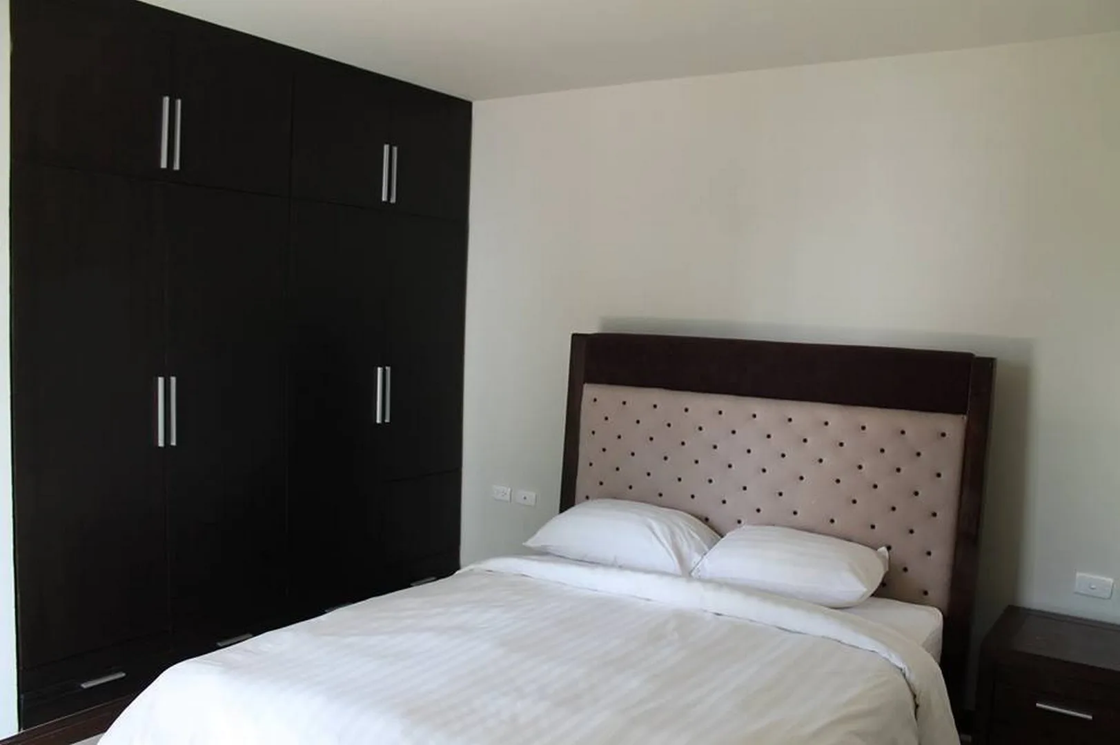 Property photos for Baan Thirapa